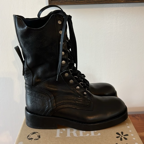 Free People We The Free Jesse Lace Up Boots.  Size 38 / 8. - Picture 6 of 13